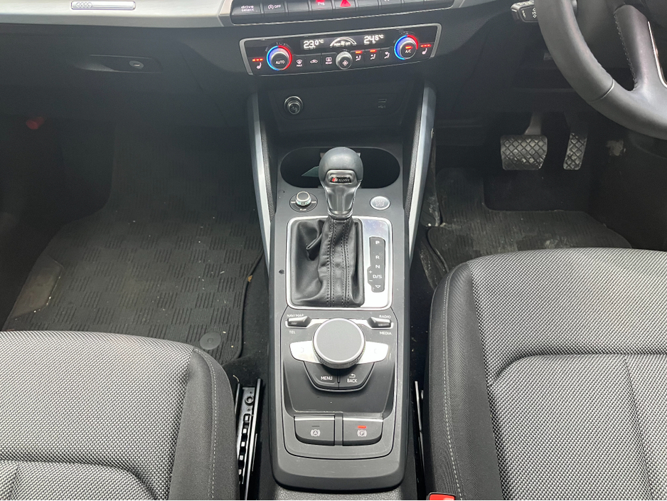 2020 Audi Q2 - image 19