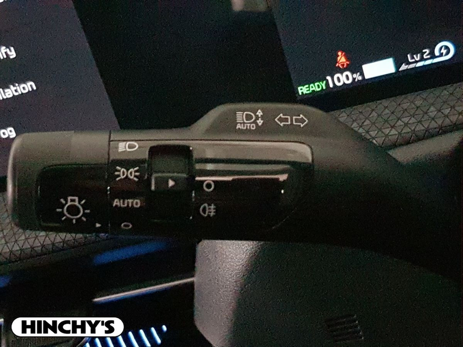 2022 Kia EV6 - image 22