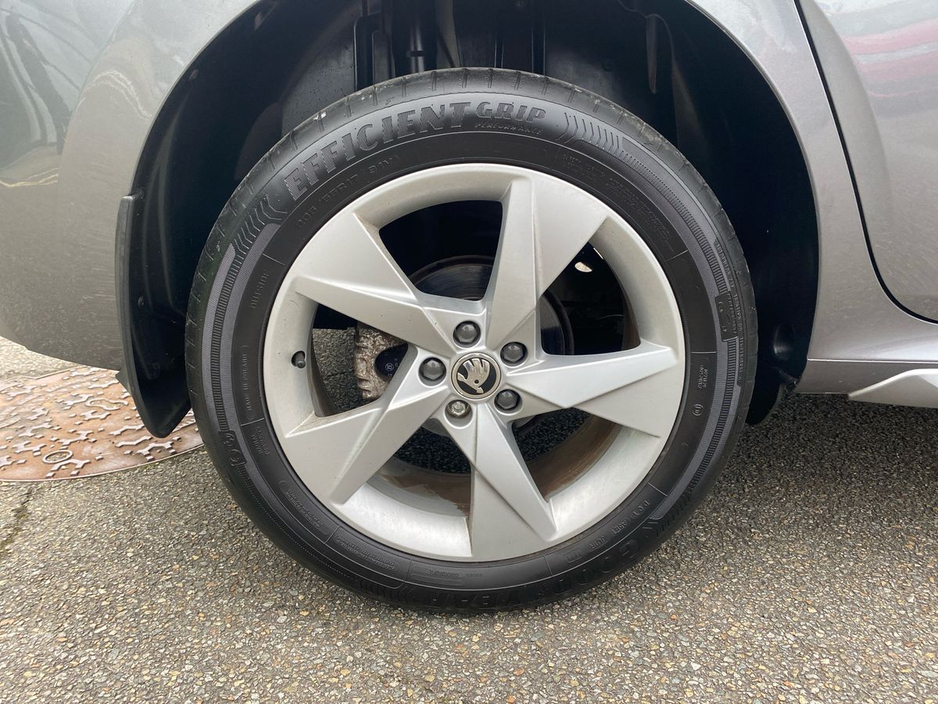 2023 Skoda Kamiq - image 5