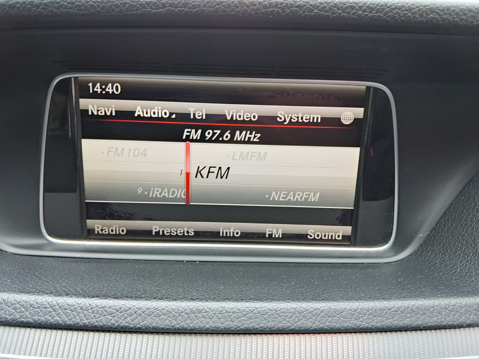 2014 Mercedes-Benz E Class - image 11