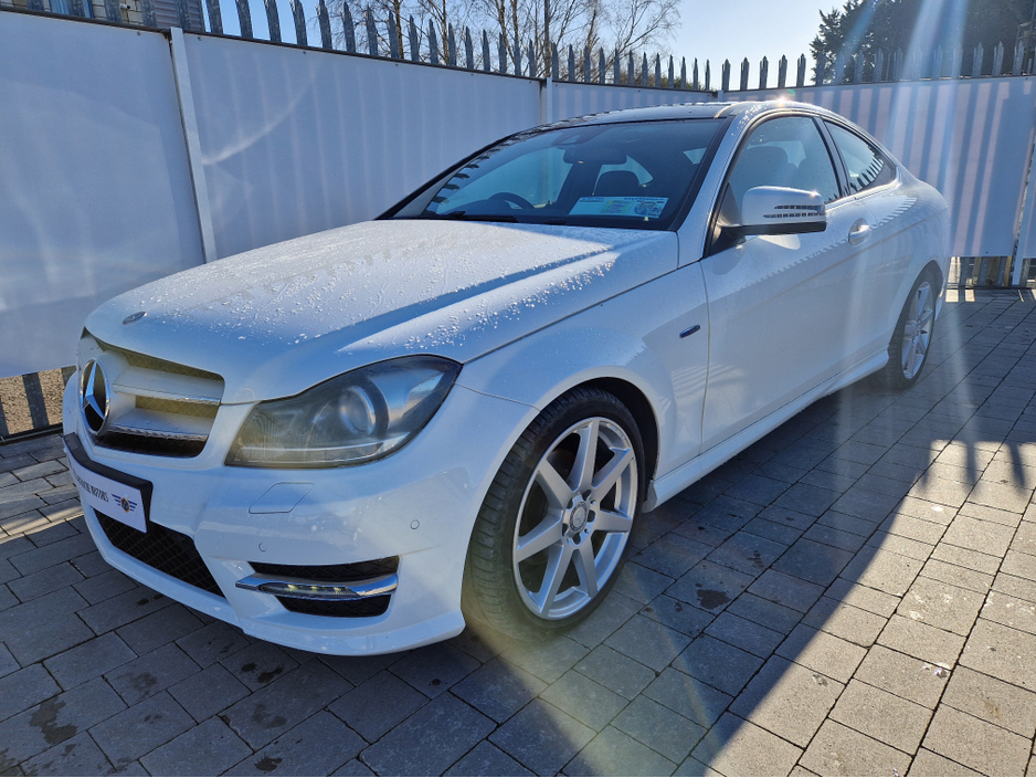 2014 Mercedes-Benz C Class - image 4