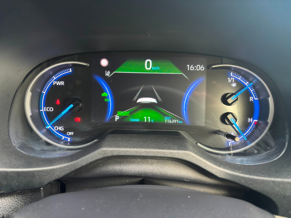 2020 Toyota Rav4 - image 16