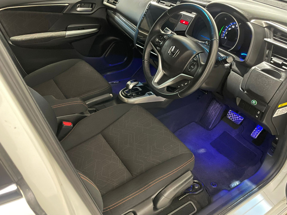 2014 Honda Fit - image 13