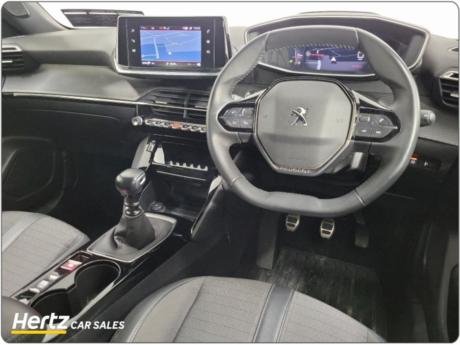 2023 Peugeot 2008 - image 12