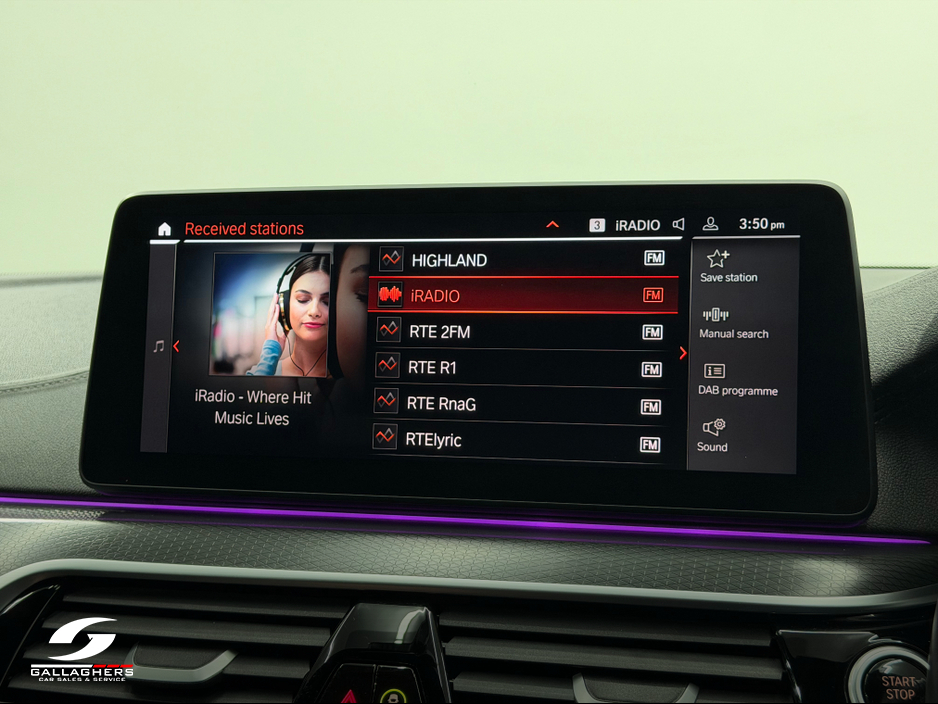 2022 BMW 5 Series - image 34