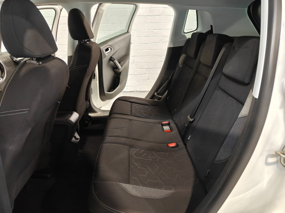 2019 Peugeot 2008 - image 22