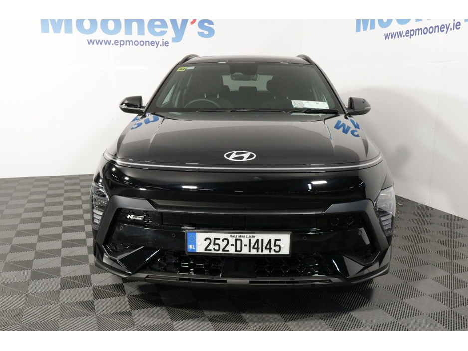 2025 Hyundai Kona - image 2