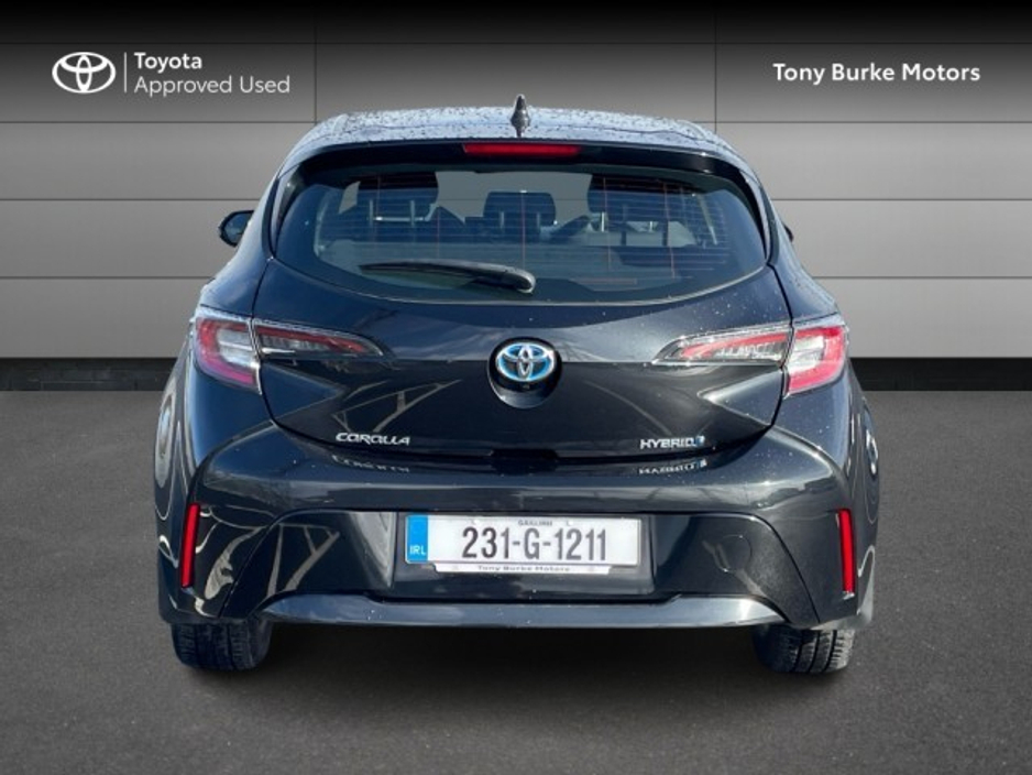 2023 Toyota Corolla - image 6