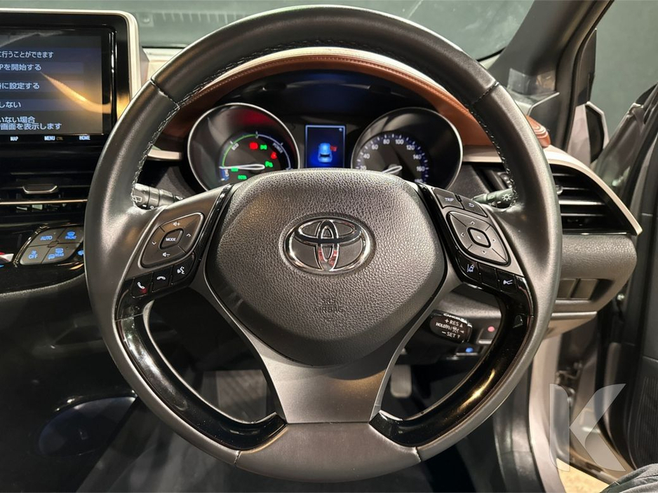 2019 Toyota C-HR - image 19