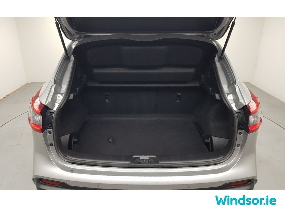 2018 Nissan Qashqai - image 18