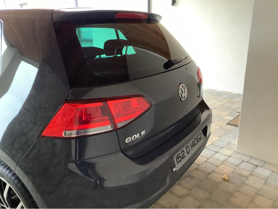 2015 Volkswagen Golf - image 17