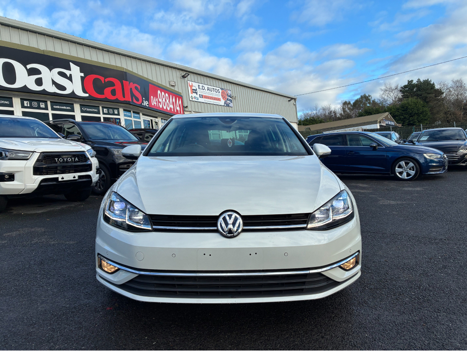 2020 Volkswagen Golf ( 202 REG 1.4 TSI LEATHER LEATHER SEATS VIRTUAL CLOCKS  SAT NAV  LEATHER  SEATS - VIRTUAL CLOCKS -REVERSE CAMERA - NAVIGATION - CARPLAY - ANDROID AUTO- BLIND SPOT REAR TRAFFIC ASSIST - DISCOVER PRO €22,950