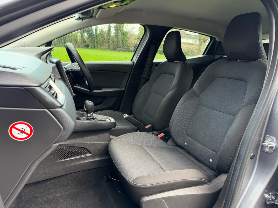 2023 Renault Clio 1.0 Petrol Automatic | AA approved | One owner Irish car | Full history | 2 Year Renault Warranty | Sold serviced and valeted with full Motor History check supplied. €16,999