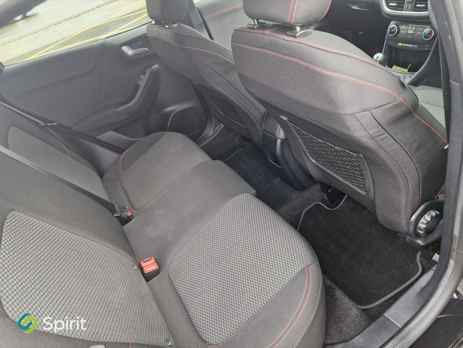 2023 Ford Puma - image 5