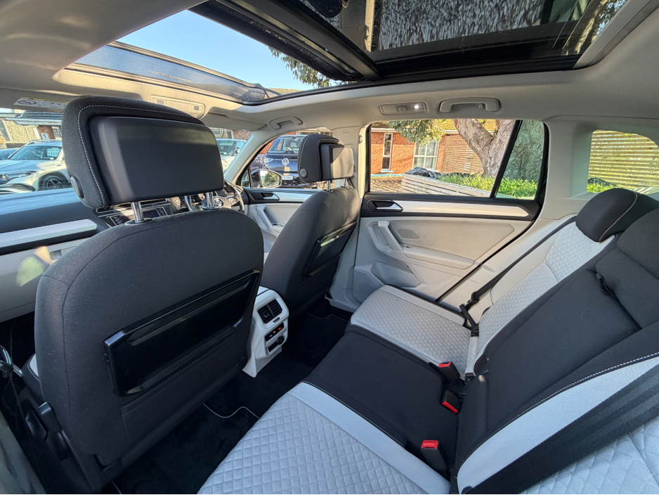 2017 Volkswagen Tiguan 2.0 D..PAN ROOF..FULL SERVICE HISTORY