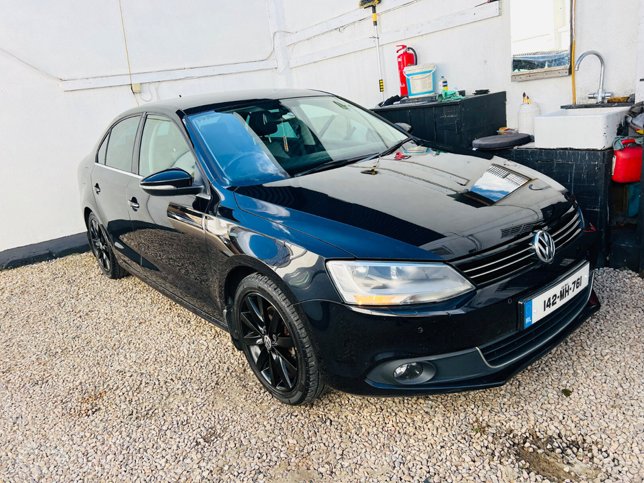 2014 Volkswagen Jetta - image 12