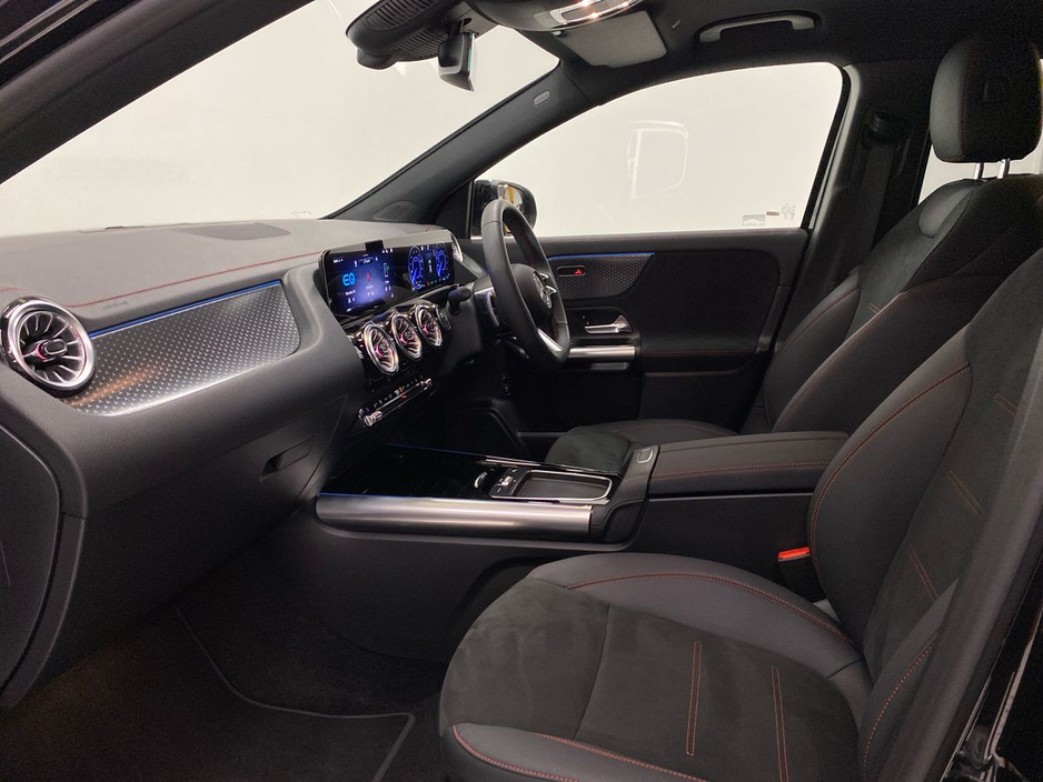 2025 Mercedes-Benz EQA - image 18