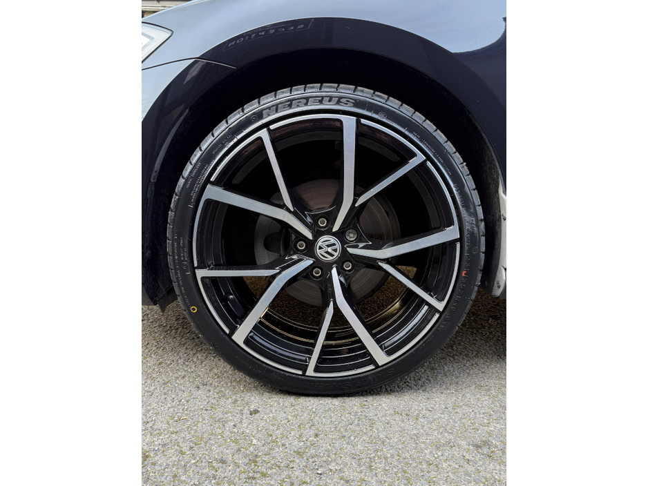 2018 Volkswagen Golf - image 7