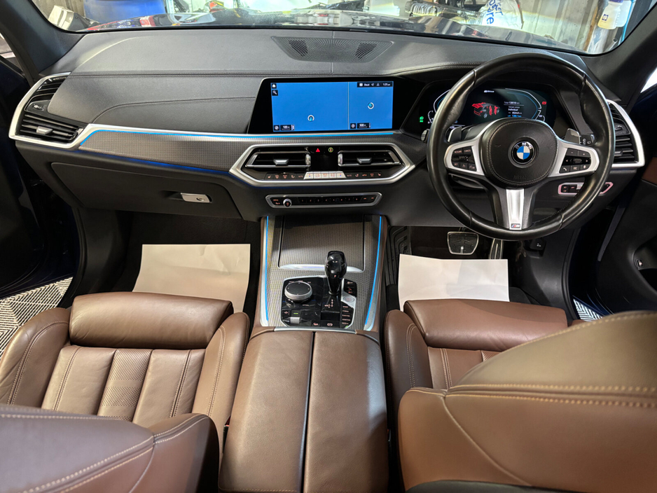 2021 BMW X5 xDrive45e M Sport €52,900