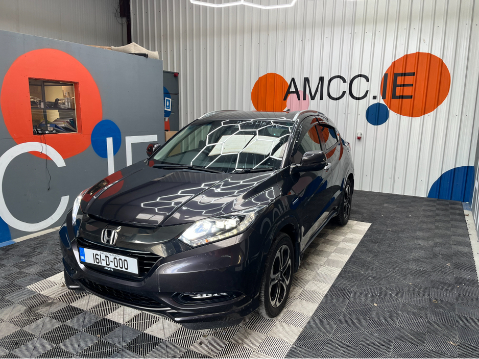 2016 Honda Vezel - image 6