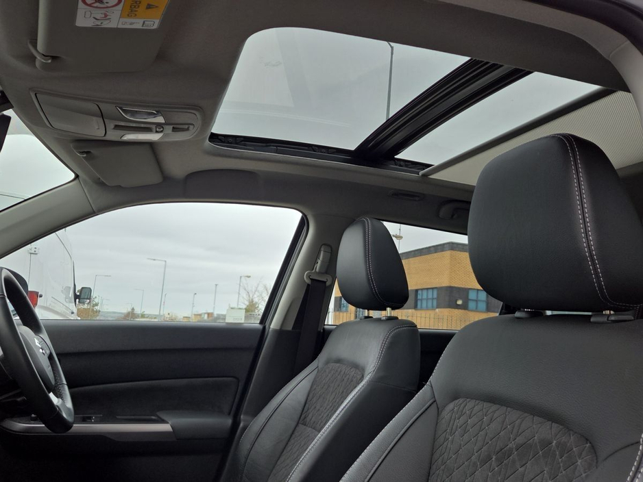 2024 Suzuki Vitara 1.4 Hybrid SZ5 MT €24,950