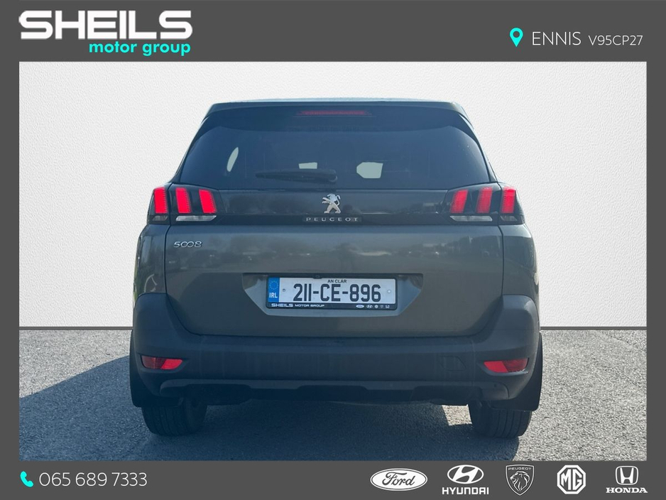 2021 Peugeot 5008 - image 13