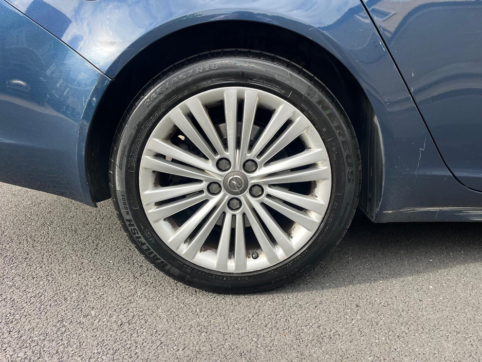 2014 Opel Insignia 2.0CDTI 163PS S/S Country Tourer €3,990