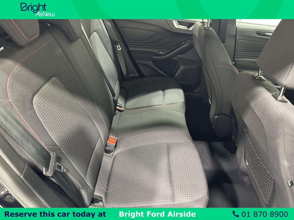 2021 Ford Focus - image 19