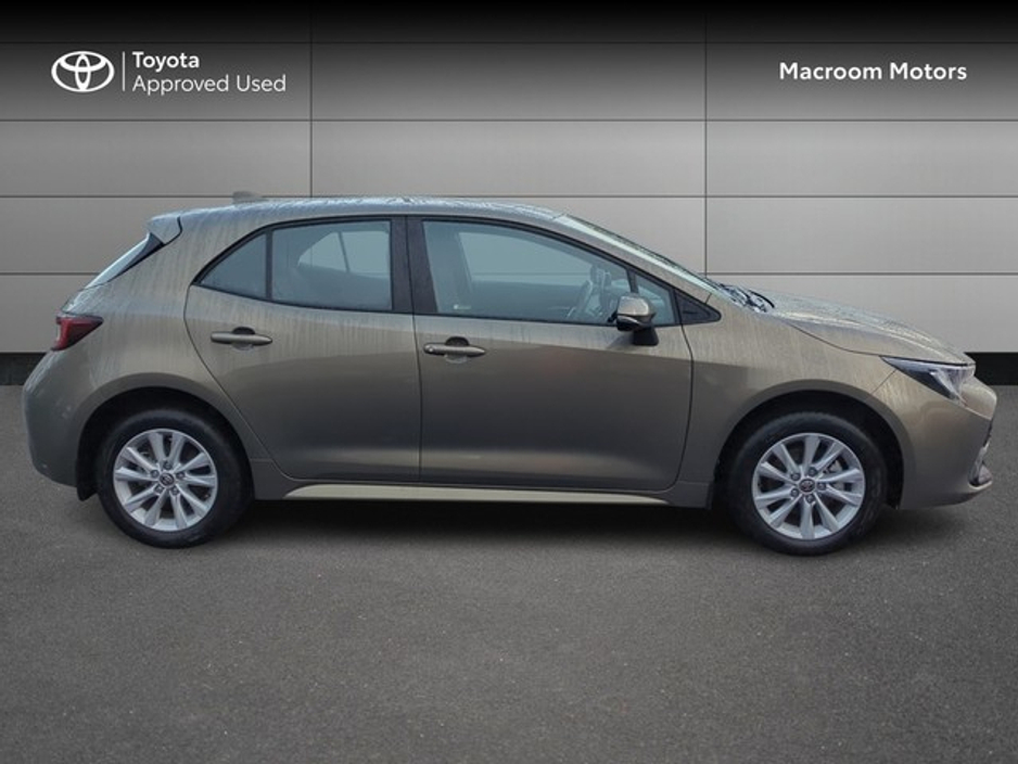2025 Toyota Corolla COROLLA HB LUNA €30,000