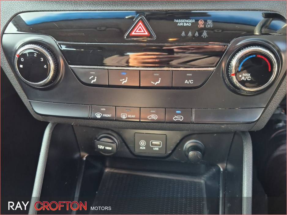 2016 Hyundai Tucson - image 13