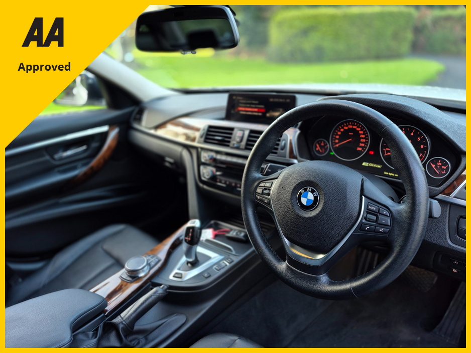2018 BMW 3 Series 330E Hybrid €22,995