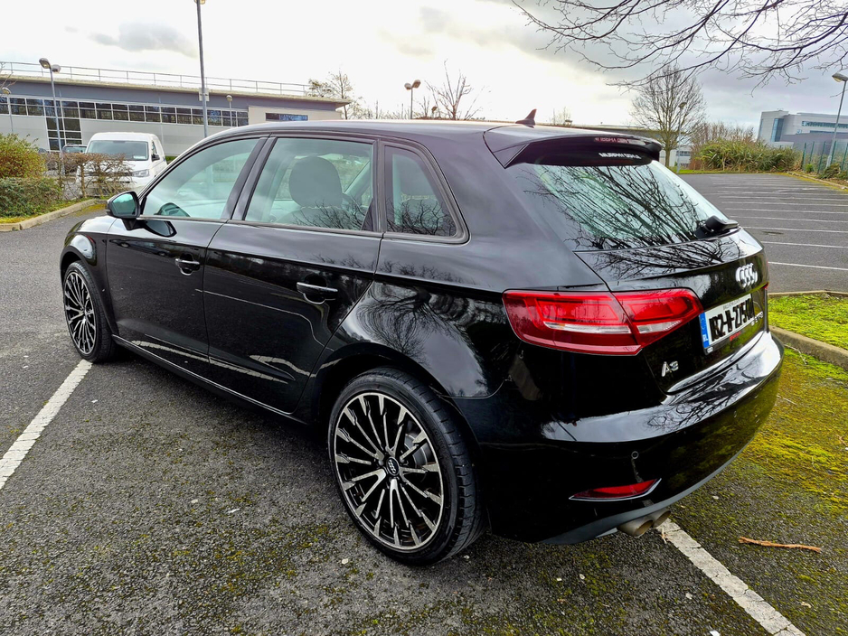 2018 Audi A3 - image 14