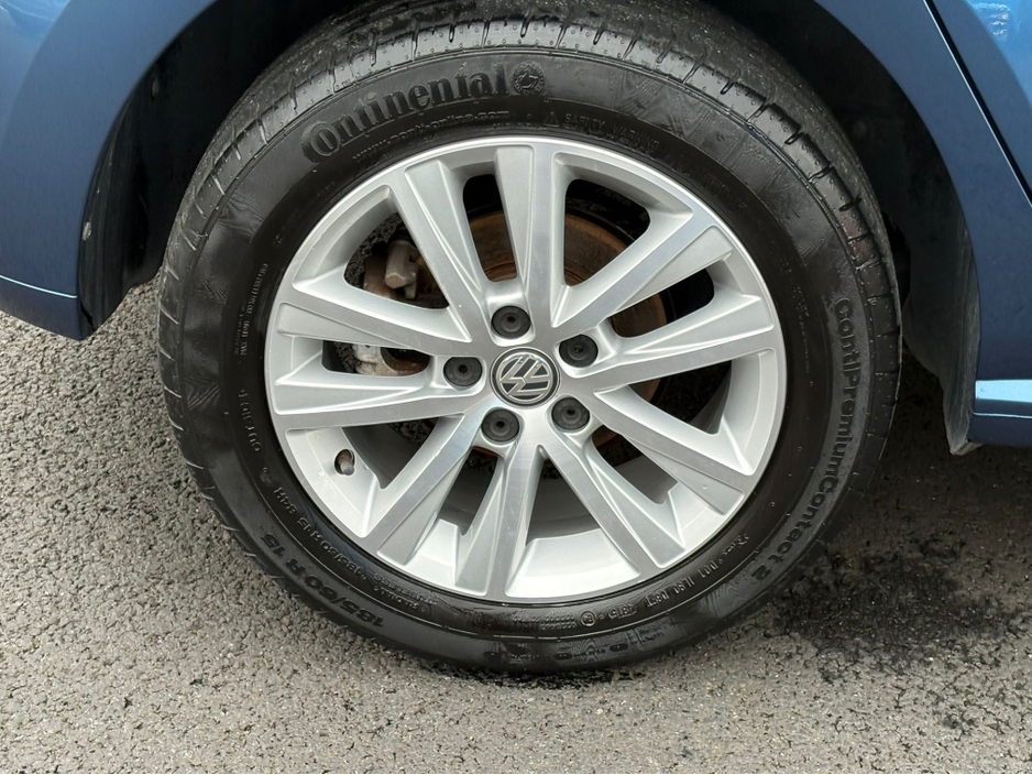 2016 Volkswagen Polo - image 15