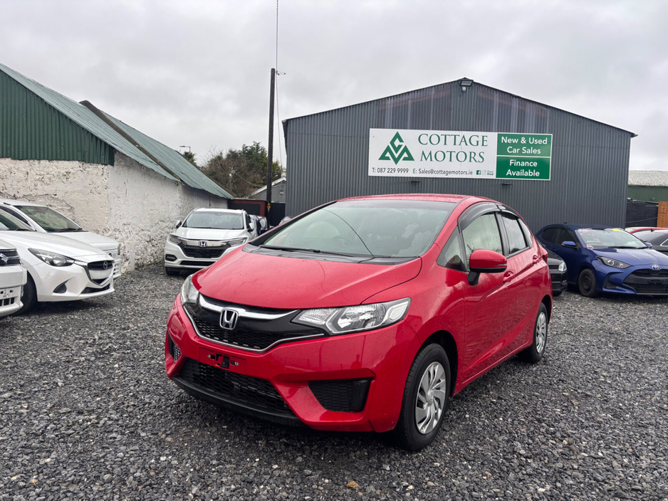 2016 Honda Fit  €11,500