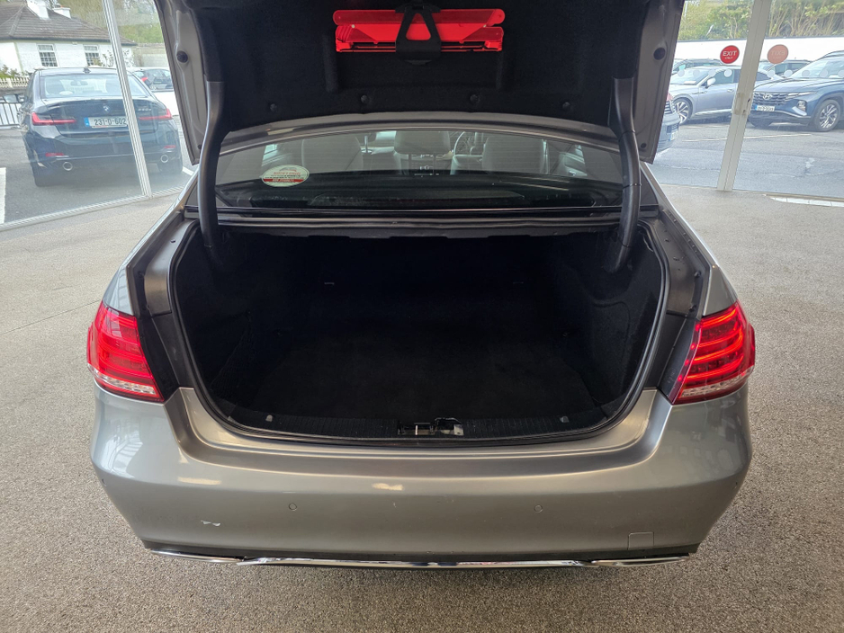 2014 Mercedes-Benz E Class - image 12
