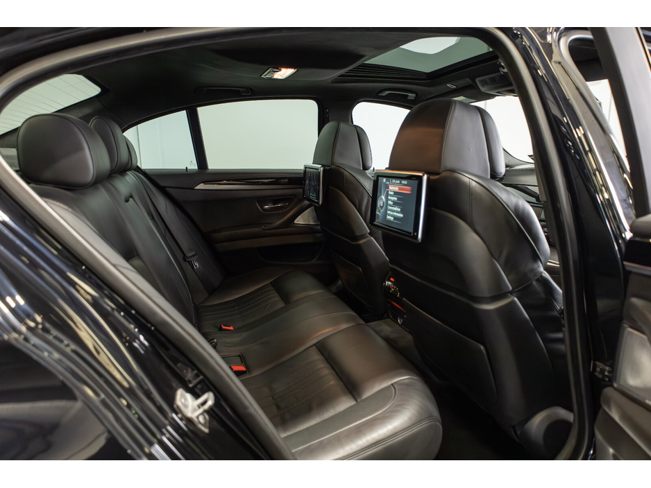 2016 BMW M5  €41,950