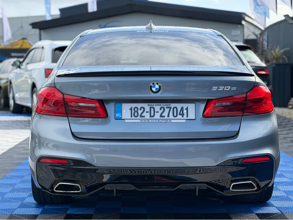 2018 BMW 5 Series - image 6