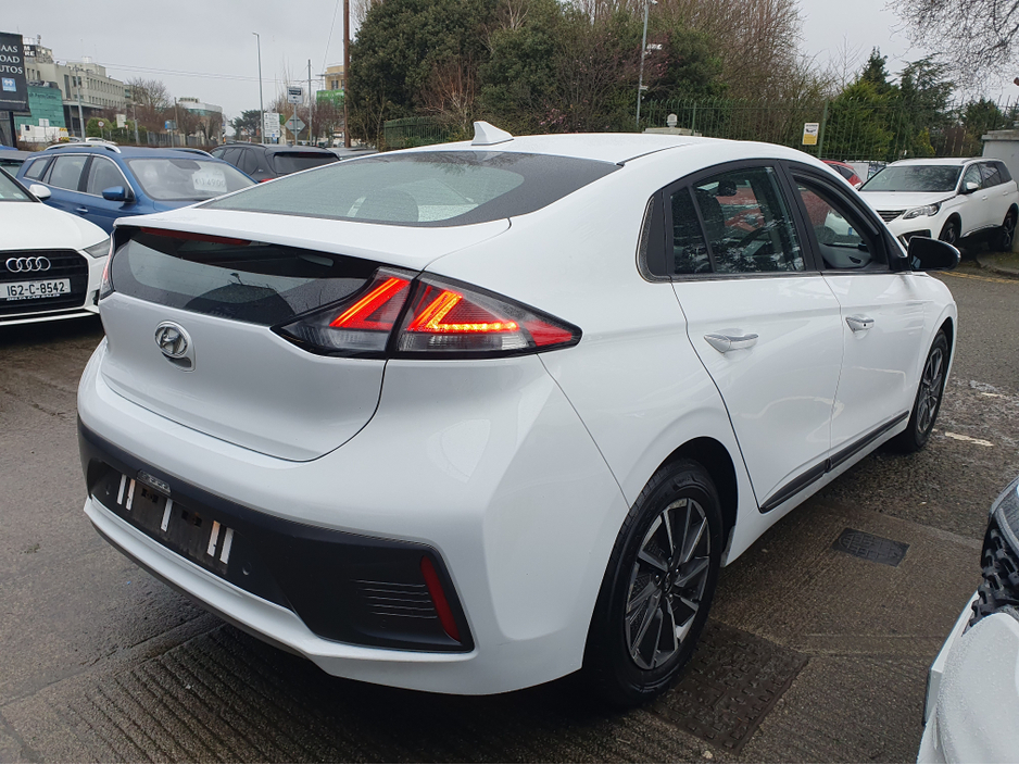 2022 Hyundai Ioniq PREMIUM AUTOMATIC FULLY ELECTRIC NCT 02/28 FINANCE AVAILABLE @ €55 PER WEEK HEATED SEATS/ SAT NAV/ TOUCH SCREEN MEDIA/ BLUETOOTH/ USB/ REVERSE CAMERA/ HISTORY CHECKED €13,950