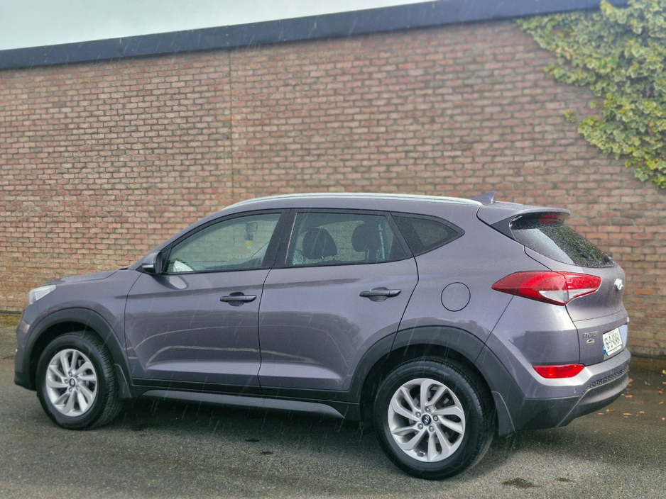 2016 Hyundai Tucson - image 8