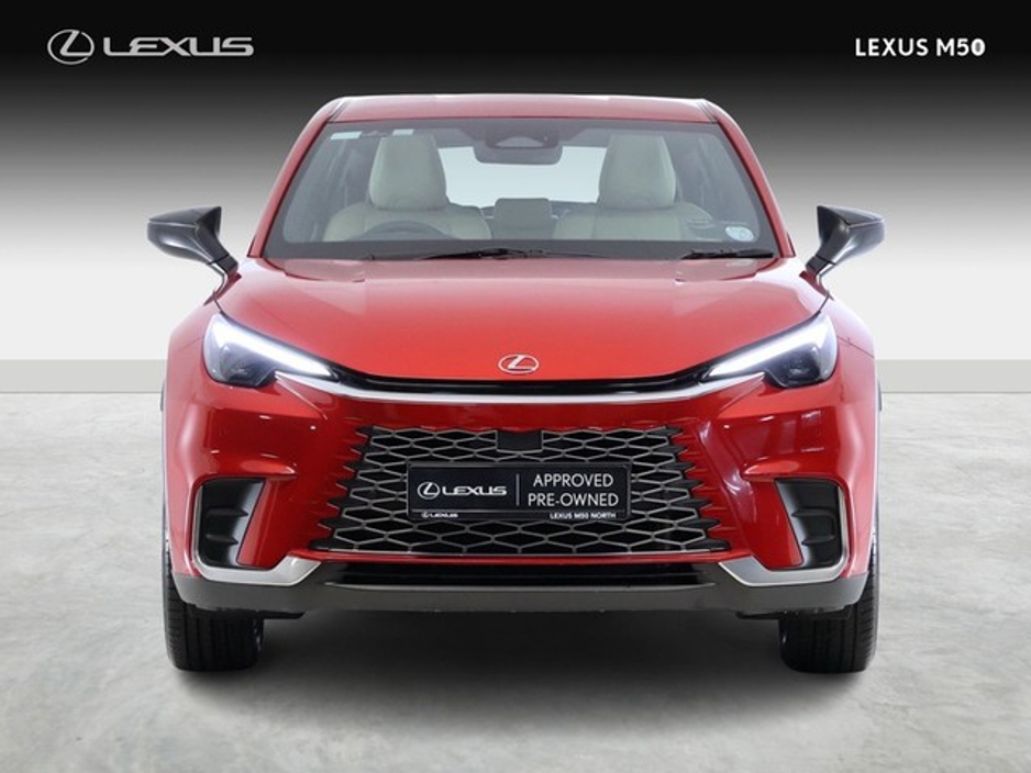 2025 Lexus LBX Elegant €39,950