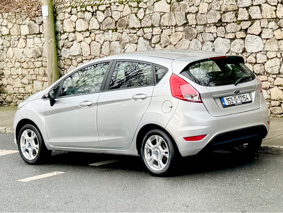 2015 Ford Fiesta ZETEC 1.2L !!! €7,950