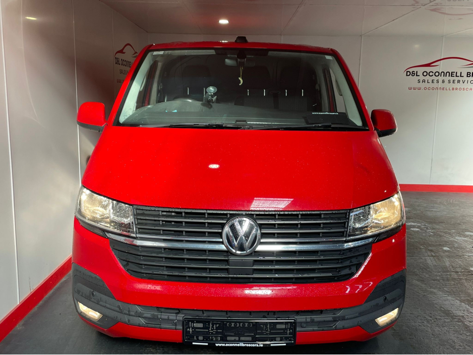 2020 Volkswagen Transporter - image 7