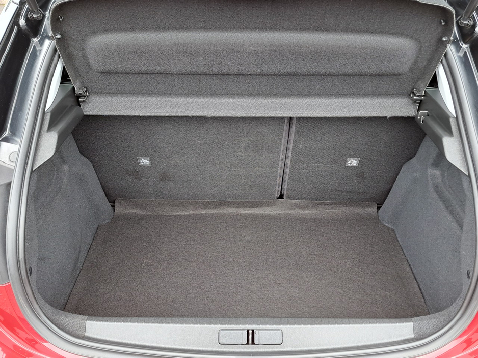 2023 Opel Corsa - image 18