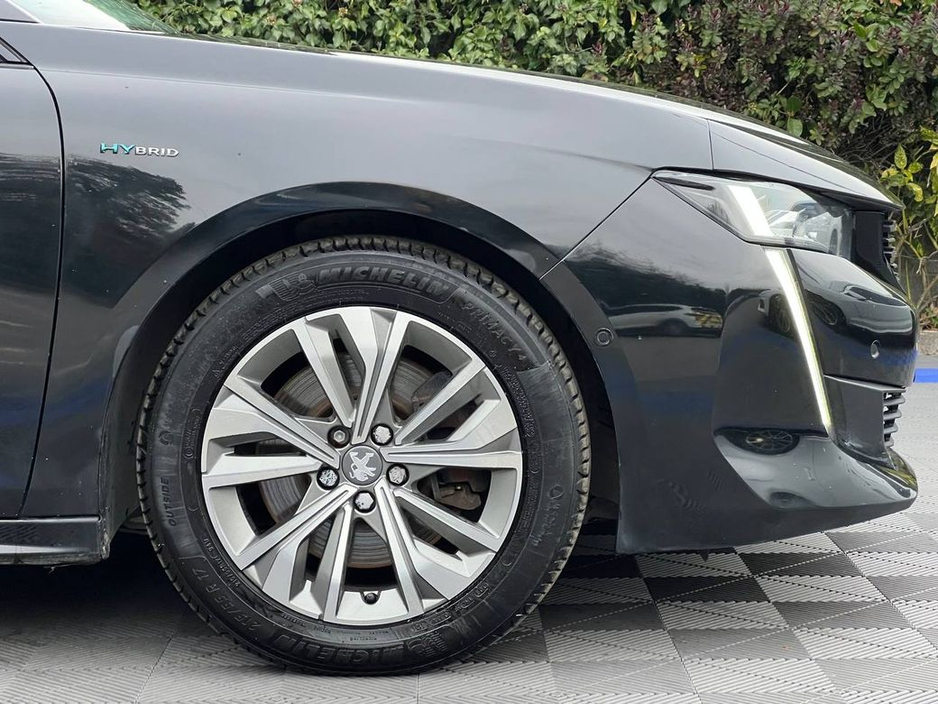 2022 Peugeot 508 - image 9