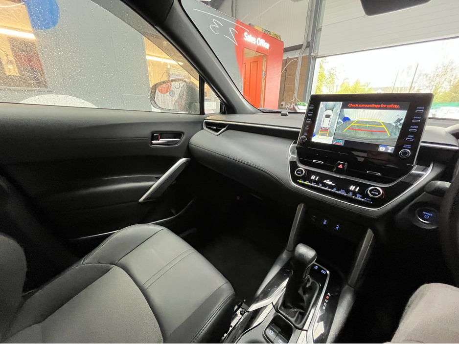 2023 Toyota Corolla - image 17