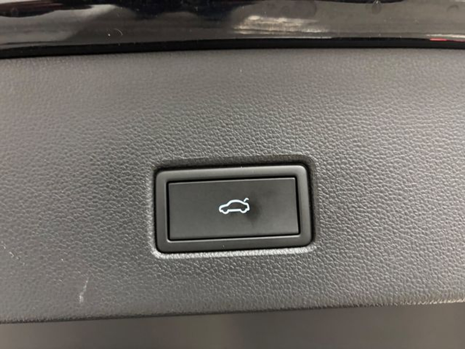 2021 Volkswagen T-Roc 2.0 TDI 150bhp Sport DSG €24,995