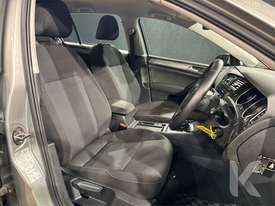 2018 Volkswagen Golf - image 14