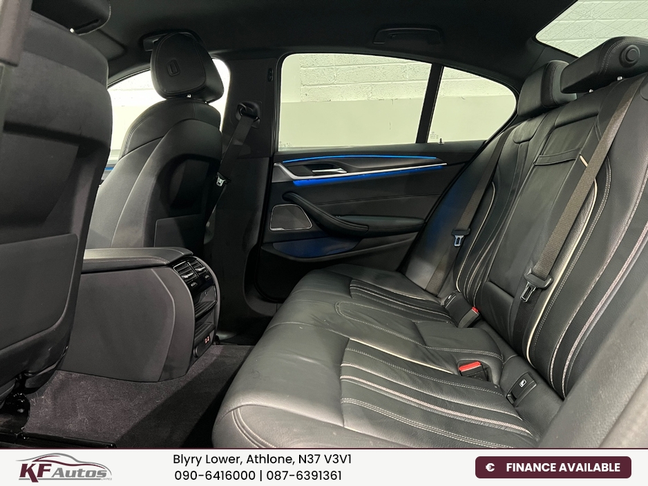 2023 BMW 5 Series - image 14