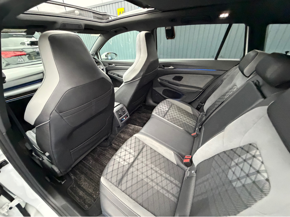 2022 Volkswagen Golf **DEPOSIT TAKEN** R-LINE- 1.5 PETROL E-TSI -AUTO - 12M WARRANTY - CAR: 1792 €24,950