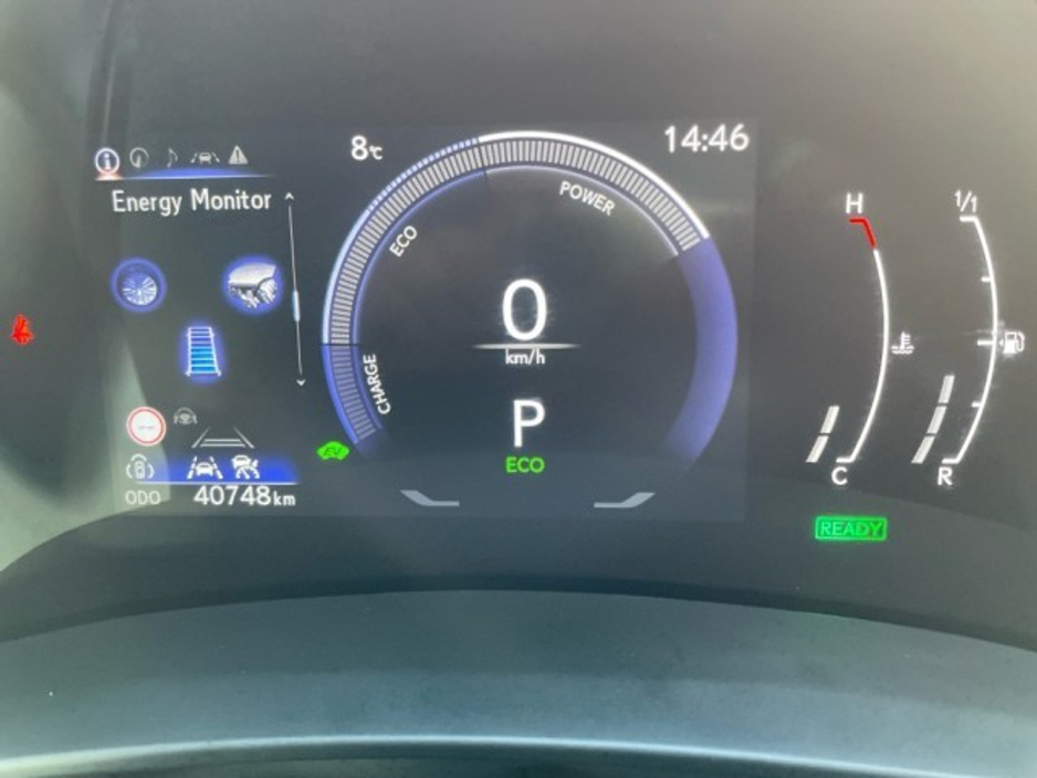 2024 Lexus LBX 1.5h ELEGANT // Heated Mirrors // Power Folding Mirrors // Apple Carplay // Android Auto // Dual Zone Climate Control €36,945